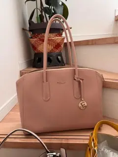 FURLA ピンク レザー トートバッグ