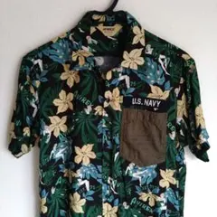 美品 AVIREX U.S.NAVY アロハシャツ かりゆし ポケット 総柄 Mのサムネイル