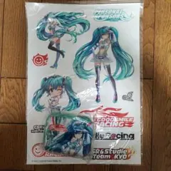 初音ミク レーシングミク　2012 ポーチ　ステッカー