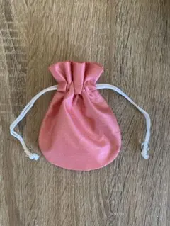 ピンク ポーチ 約11cm x 13.5cm