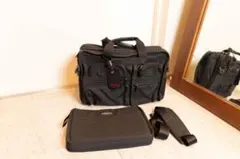 【半額：5/17 23時迄限定】 おまけ付TUMI EXPANDABLE バッグ