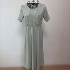 デイジー　半袖ロングワンピース　くすみパステルグリーン系　Lサイズ　フレア　春夏