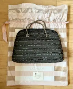 Item thumbnail for item eeab752e-fc60-4d8f-a21d-0d3530769228