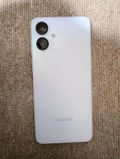 ほぼ未使用 SIMフリー au Galaxy A23 5G SCG18 - メルカリ