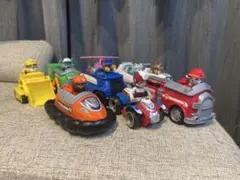 パウ・パトロール アクションカーセット ９体まとめ売り