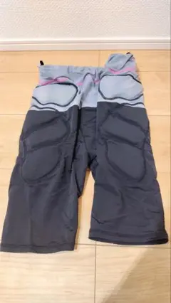 エビス　ノースピークLサイズ パッド付きヒップガード グレー/ブラック