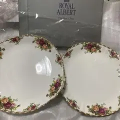水洗いのみ！美品ROYAL ALBERT オールドカントリーローズ　プレート2枚のサムネイル