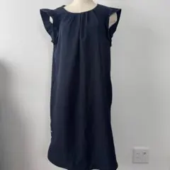 ZARAベーシックフリル袖 ネイビーノースリーブ膝丈ワンピース M