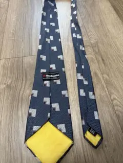 Blue Mountain ネクタイ ネイビー 幾何学模様
