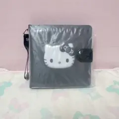 ⌇SANRIO⌇サンリオ ハローキティ キティちゃん ビニールウォレット 黒