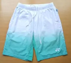 YONEX　ショートパンツ