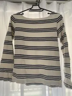 ユニクロ　長袖　カットソー　ボーダー　ボートネック