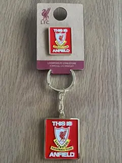 リバプールFC キーリング&ピンバッジTHIS IS ANFIELD