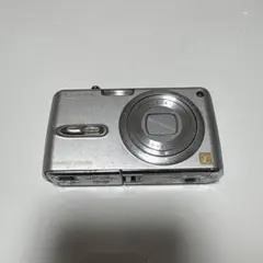 Panasonic DMC-FX7 シルバー - メルカリ