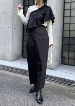 ヘイブ HEVE サテンフレアガウチョパンツ - メルカリ