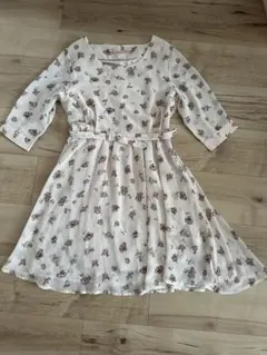 dazzlin 花柄ウエストベルト付きワンピース Mサイズ