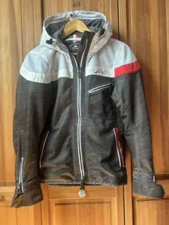 クシタニ フルメッシュパーカージャケットのサムネイル