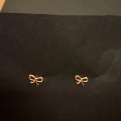 k10刻印あり☆リボン型ピアス☆ピアスキャッチ無し☆両耳セット