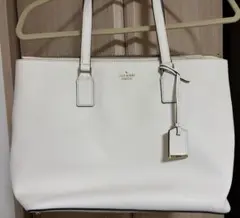 ケイトスペード　トートバッグ　ホワイト　A4