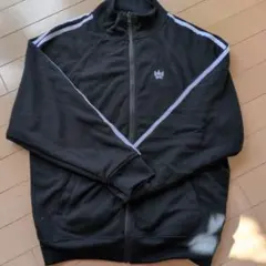 ロデオクラウンズ　リバーシブルスウェット