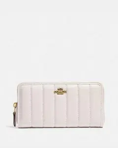 新品 COACH コーチ 長財布 キルテッド財布 iq - メルカリ
