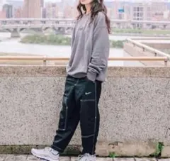 (極美品)NIKE バレルフィット ナイロンパンツ　ダブルニー　ウーブンパンツ