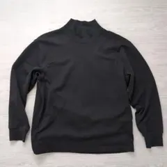 UNIQLOブラッシュドモックネックTシャツ