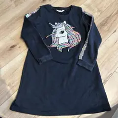H＆M ユニコーン柄長袖ワンピース