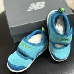 ★新品・未使用品★new balance 青 サンダル 13.0