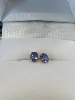 タンザナイト　k18オーバルピアス　0.35ct×2