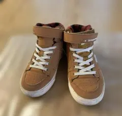 スニーカー ブーツ