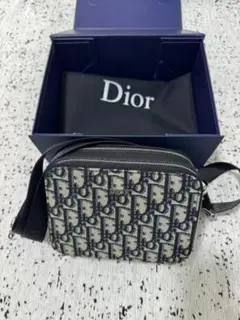 Item thumbnail for item 240aa82b-8adf-4e3e-bfd4-9cfa7e36186f