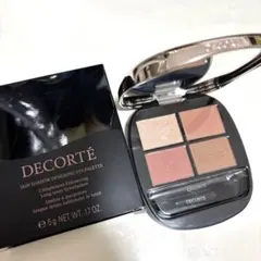 コスメデコルテ スキンシャドウ デザイニング パレット 05