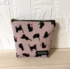 ハンドメイド　保冷ポーチ　黒猫　ピンクのサムネイル