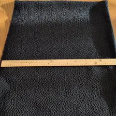 黒ちりめん　はぎれ　約50cm×50cm