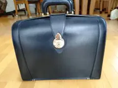 【付属品完備・希少】土屋鞄 conffioヌメ革ダレスバッグ 鍵付きのサムネイル
