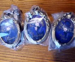 ツイステ　ポムフィオーレセット　ストラップ