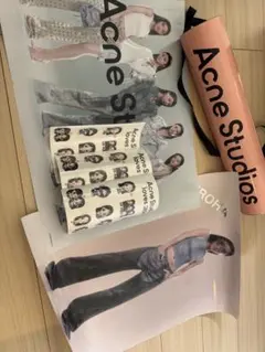 Acne Studios illit ポスター　イロハ　ユナ　シール　非売品 Acne Studios illit ポスター イロハ ユナ シール 非売品 Acne