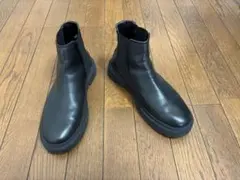 ZARA レザーブーツ