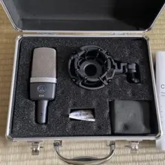 AKG C214 コンデンサーマイクのサムネイル