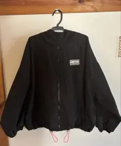 ブラックフード付きジャケット