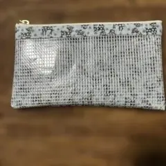 セール　リバティラミネート仕切り付きクリアファスナーポーチ