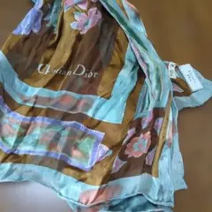 Christian Dior 花柄シルクストールのサムネイル
