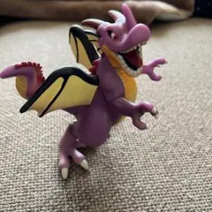 竜王　ドラクエ　フィギュア