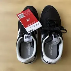 New Balance 420 ブラック/ホワイト スニーカー23センチ　未使用