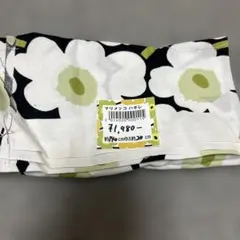 新品未使用】マリメッコハギレ　約140センチ✖️20センチ