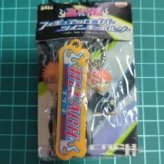 ブリーチ　BLEACH 　黒崎一護　フィギュア＆ロゴバー ツインキーホルダー