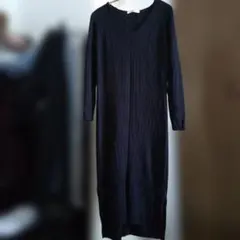 AMIW✩スリット入りニットワンピース✩ブラック