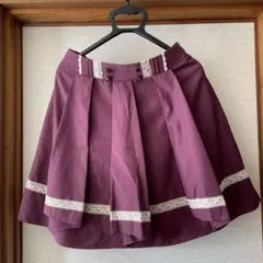 アクシーズファム　ミニスカート　赤系