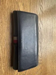 TOMMY HILFIGER ブルーレザー長財布